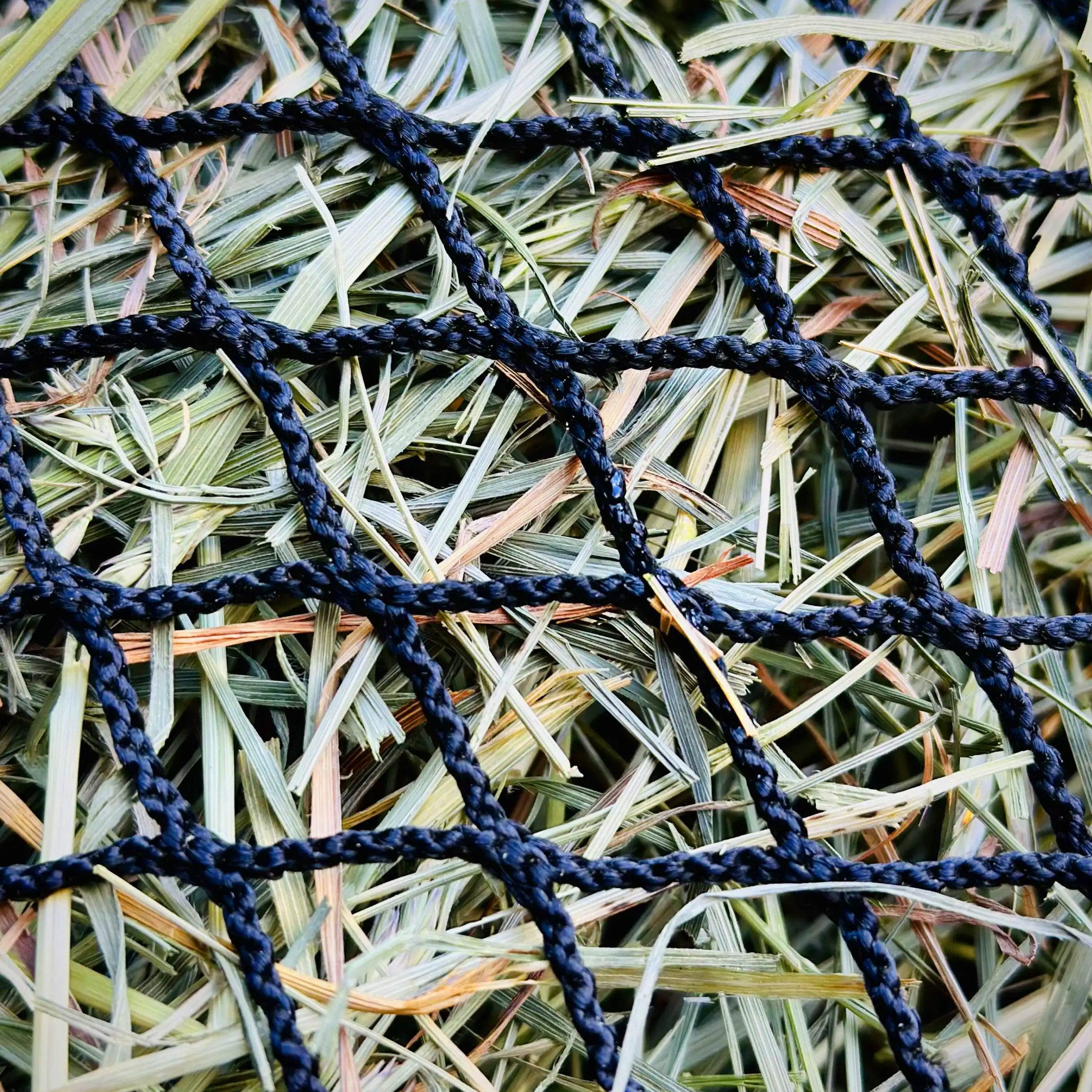 The Perfect Hay Net - Image 4